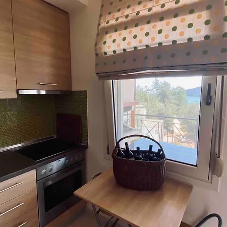 Chiotis Family House Chrysi Ammoudia